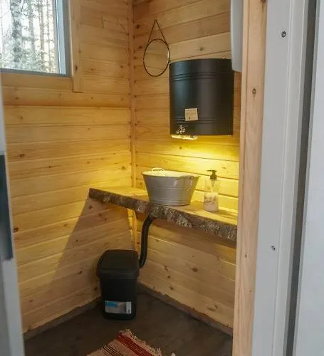 Venejoen Piilo - Lato شاليه *